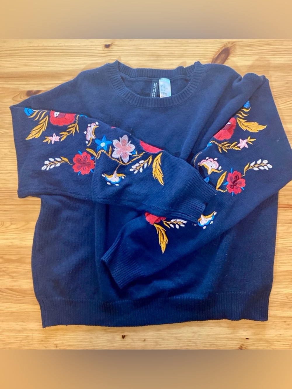 H&M Embroidered Floral Cottagecore Jumper Navy Blue Size Medium - Picture 4 of 8